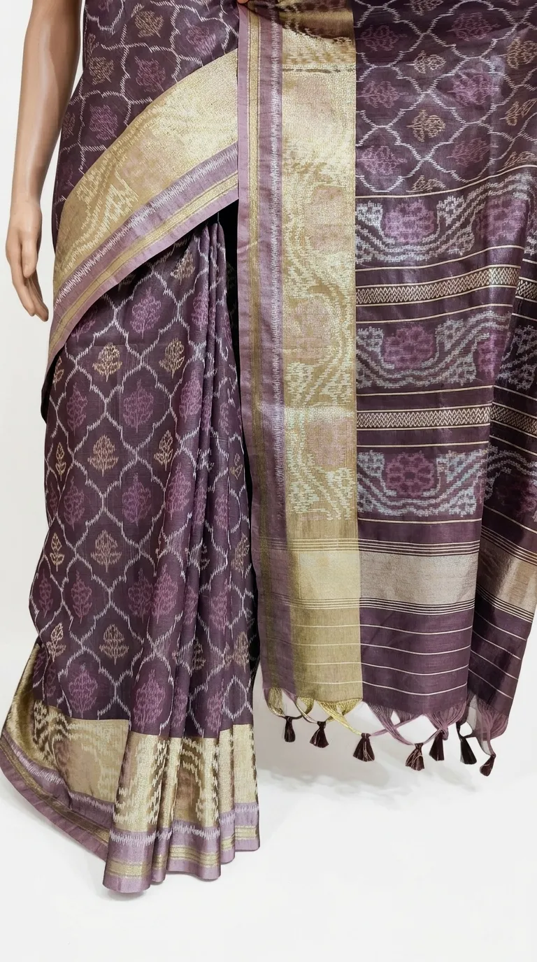 Embellished, Embroidered Bollywood
                                    Organza Saree (Green)