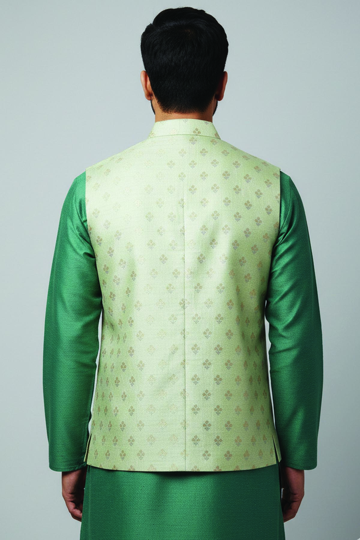 Embellished, Embroidered Bollywood
                                    Organza Saree (Green)