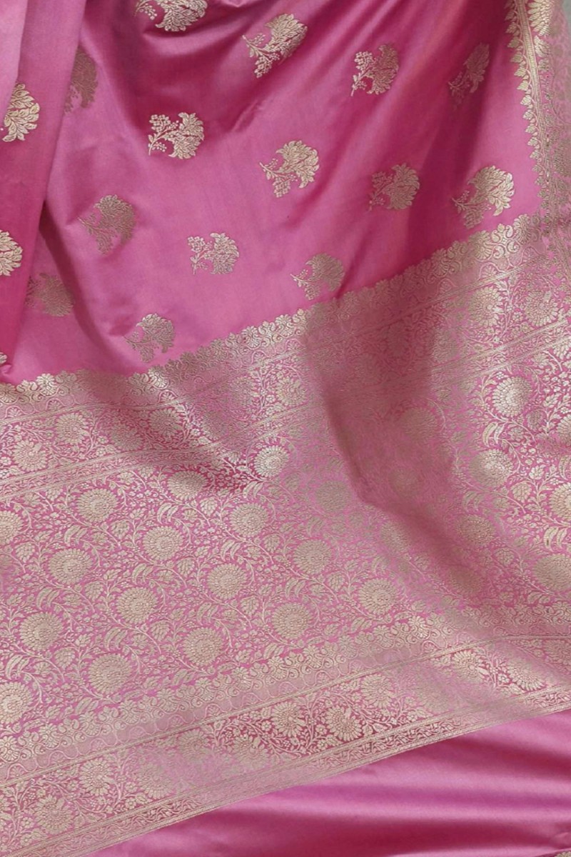 Embellished, Embroidered Bollywood
                                    Organza Saree (Green)