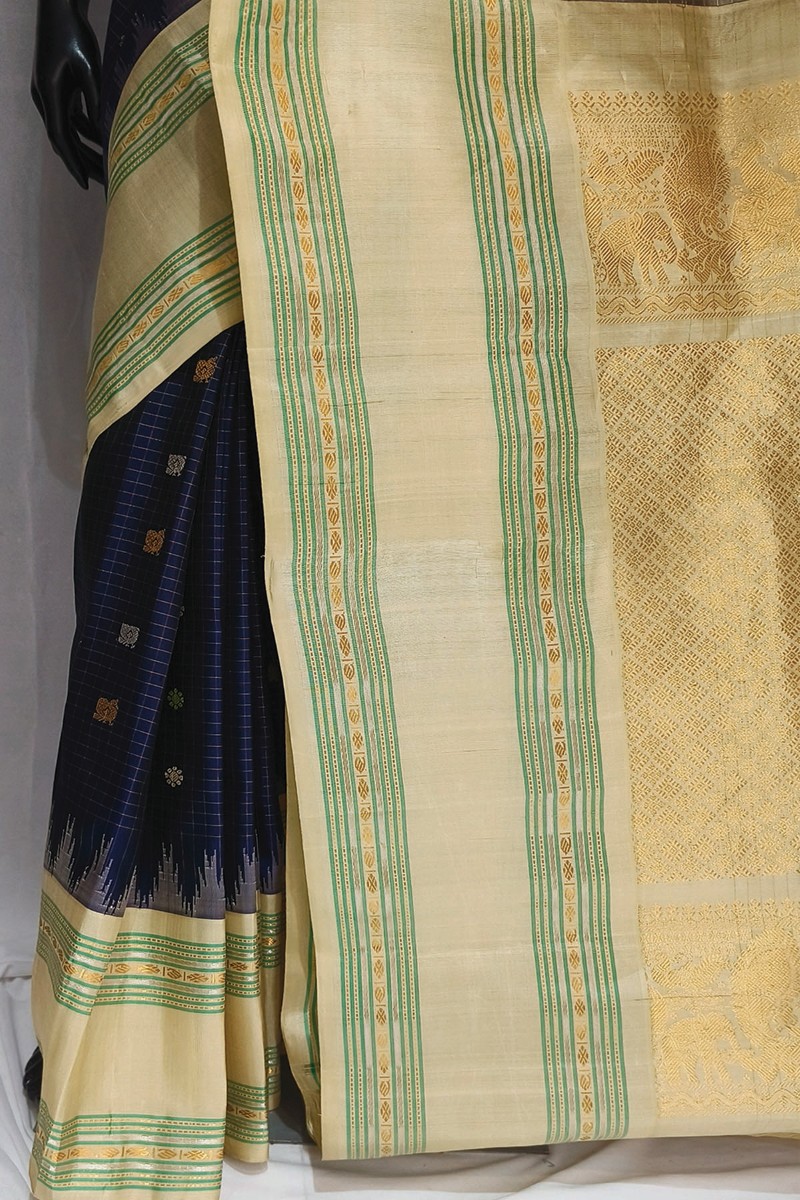 Embellished, Embroidered Bollywood
                                    Organza Saree (Green)