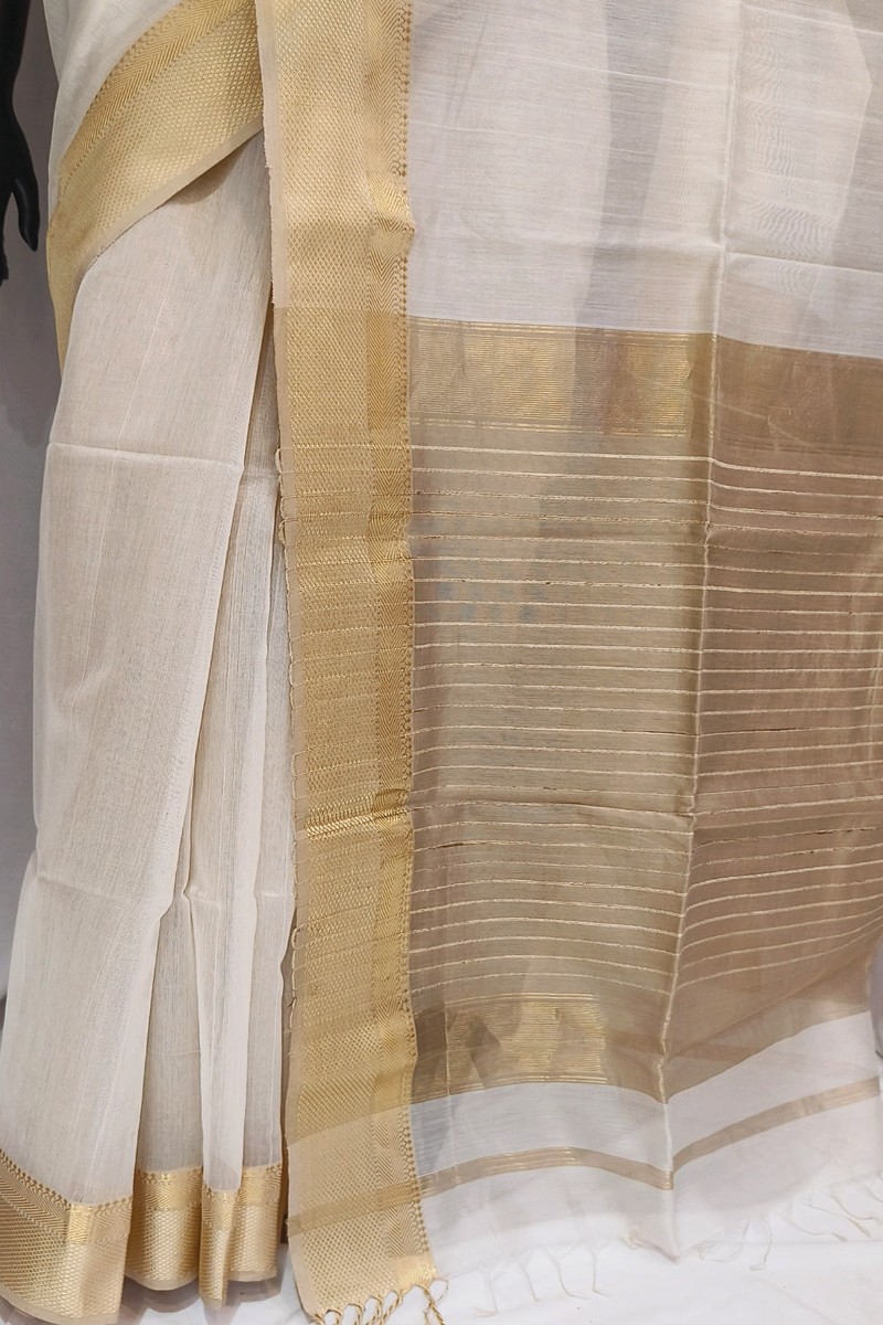 Embellished, Embroidered Bollywood
                                    Organza Saree (Green)