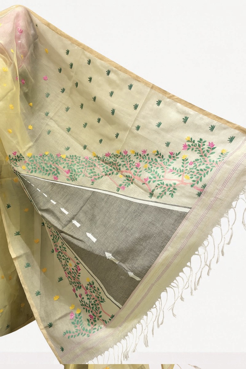 Embellished, Embroidered Bollywood
                                    Organza Saree (Green)