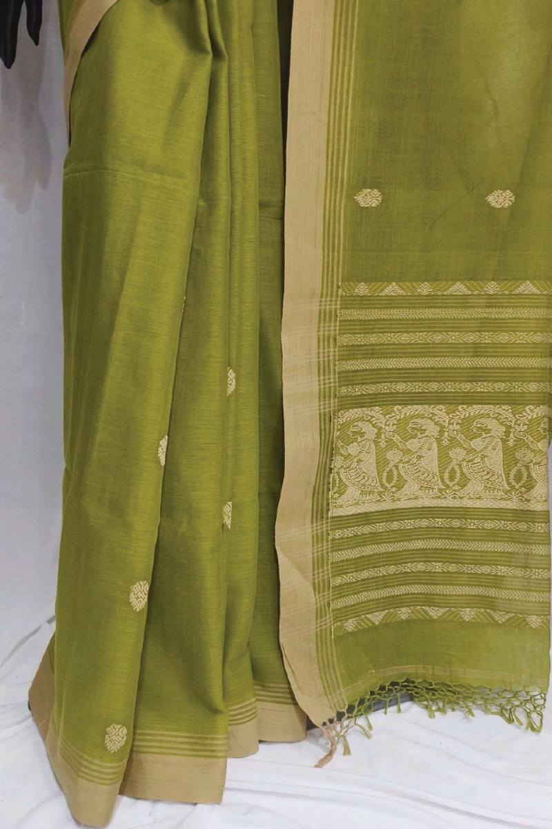Embellished, Embroidered Bollywood
                                    Organza Saree (Green)