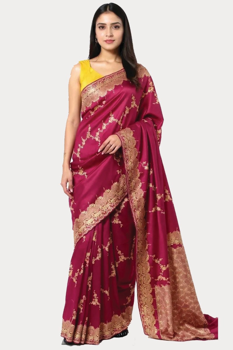Embellished, Embroidered Bollywood
                                    Organza Saree (Green)
